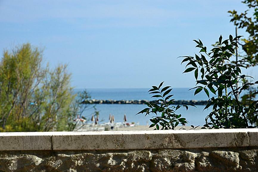 Hotel Locanda Delle Dune Bellaria-Igea Marina Exterior foto